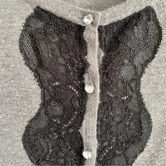 Express Grey & Black Lace Cardigan Sweater Size Small - Picture 3 of 6